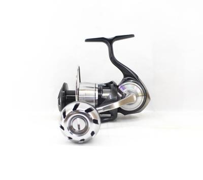 Daiwa Катушка спиннинговая 24 Certate-G LT 3000D-CH-ARK (9499)