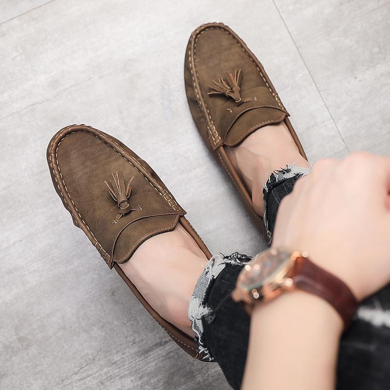 Fashion Vintage Tassel Man Loafers Classic Handmade Leather Casual Shoes Men Flats Comfort Male Driving Shoes Mocassim Masculino