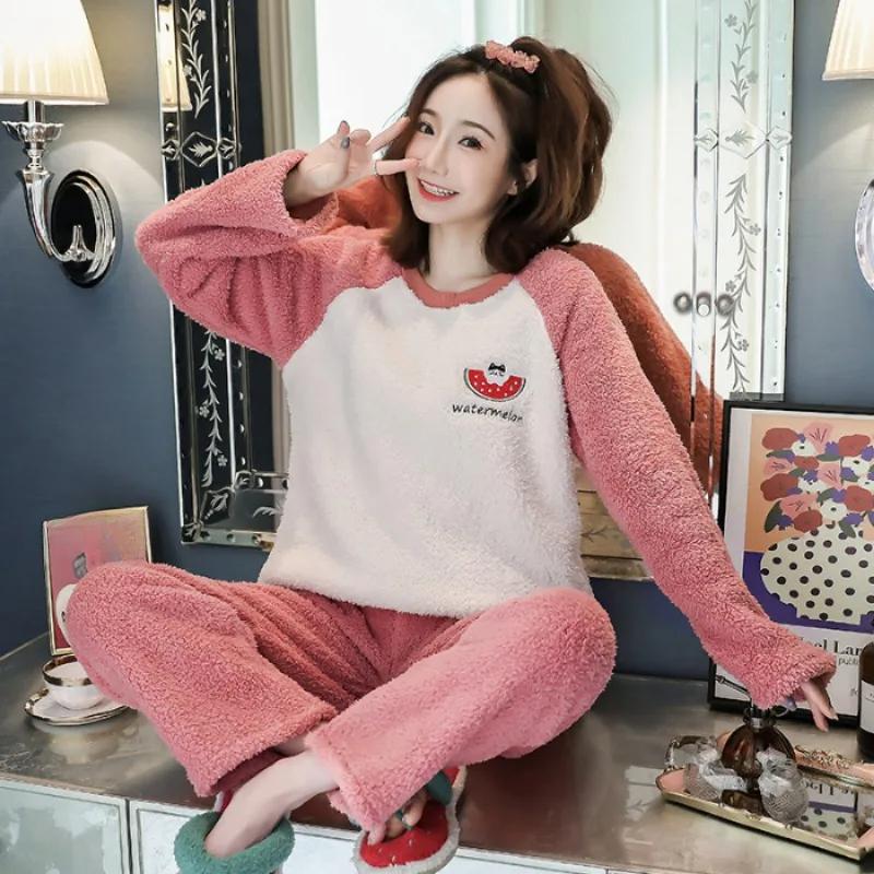Thickened Warm Sleepwear for Winter Coral Velvet Student Nightwear Homewear Two-Piece Ladies Pajamas Loungewear Set