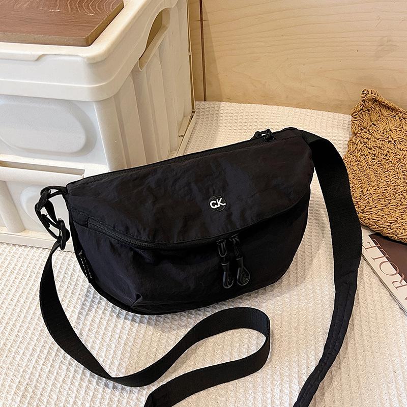 Сверхлегкая водонепроницаемая нейлоновая сумка кроссбоди - Женская большая вместимость, универсальная подмышечная сумка-седло