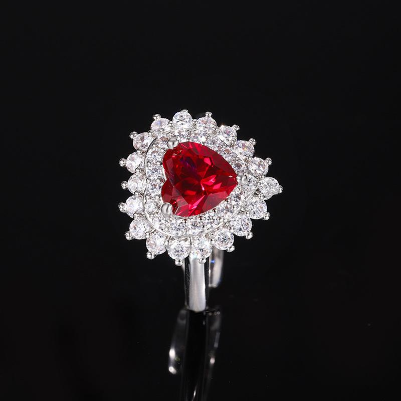 Ювелирные изделия Медное основание Позолоченное Имитация Красного Корунда В форме сердца Темпераментный набор Камень героини 8 * 8