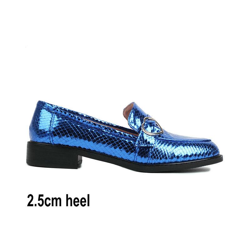 Лоферы для отдыха. Женские повседневные туфли без шнуровки. Женские оксфорды. Туфли на плоской подошве на низком каблуке.