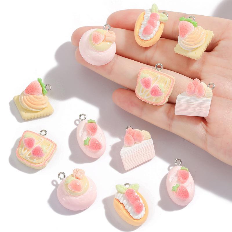 10/12 шт. Клубничный торт Смола Мультяшные Шармы DIY Брелок Ожерелье Серьги Аксессуары для Изготовления Украшений