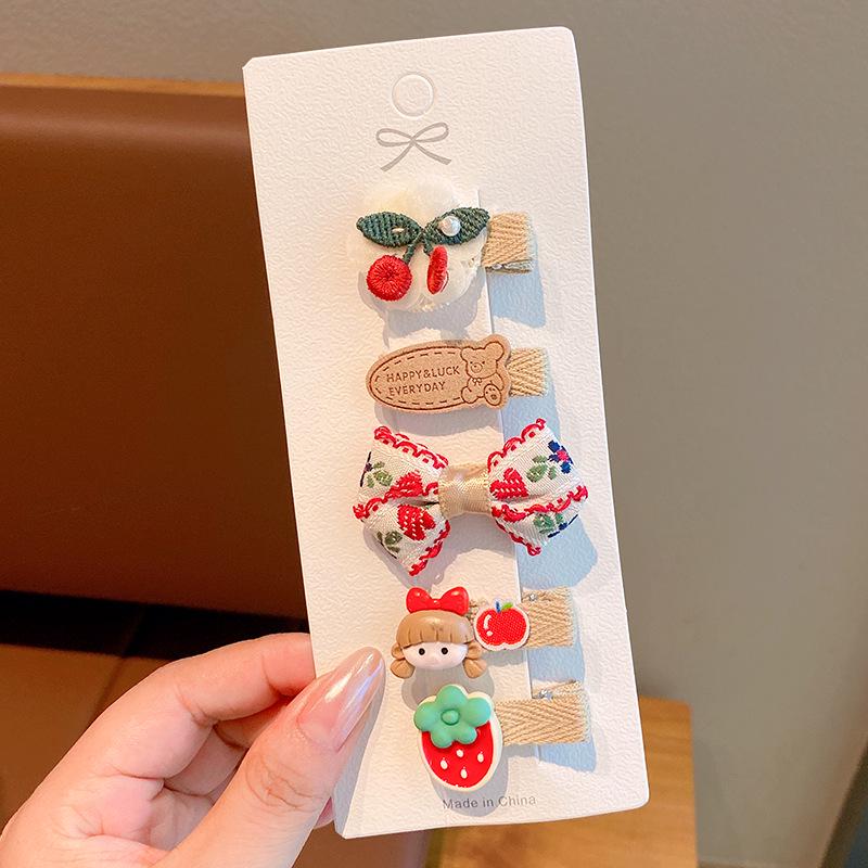 Retro Cute Baby Hair Clips – Gentle Fabric Flower Headwear for Girls