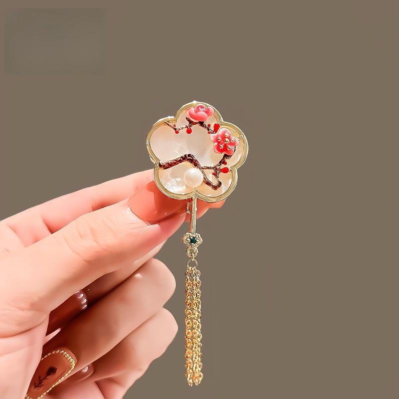 Ретро китайская брошь с кисточкой в виде бабочки и цветка – элегантный аксессуар для чонсама