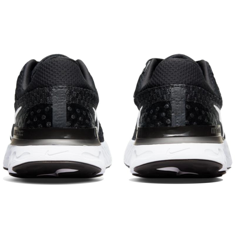 Nike Женские кроссовки React Infinity Run Flyknit 3 'Black White' DD3024-001