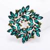 Retro Crystal Wreath Brooch for Women - Elegant and Versatile Corsage Pin with Unique Design