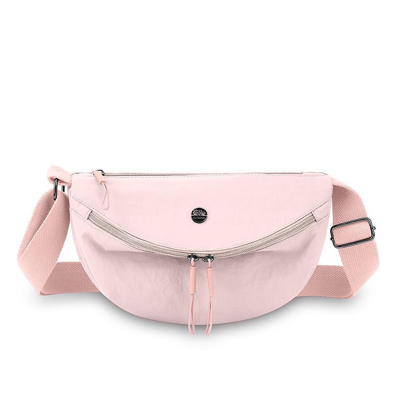 Women's Bag New Lightweight Nylon Shoulder Bag Casual Joker Simple Messenger Bag Fashion Shopping Chest Bag.