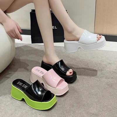 2024 Новые женские туфли Разноцветные дизайнерские туфли на танкетке для женщин Туфли на платформе Высокие каблуки Толстые каблуки Босоножки на танкетке Женские босоножки
