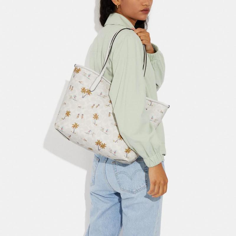COACH City 33 Silver Letter Logo Plant Print Classic Jacquard Leather Tote Bag Shopping Bag Tote Bag Hand Shoulder Bag Women's White