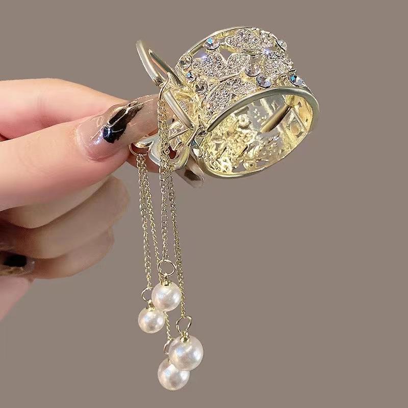 Fashion Rhinestone Tassel Pearl Hair Claws Flowers Hair Clip Women Barrettes Ponytail Holder Hairpins Hair Accessories Gifts