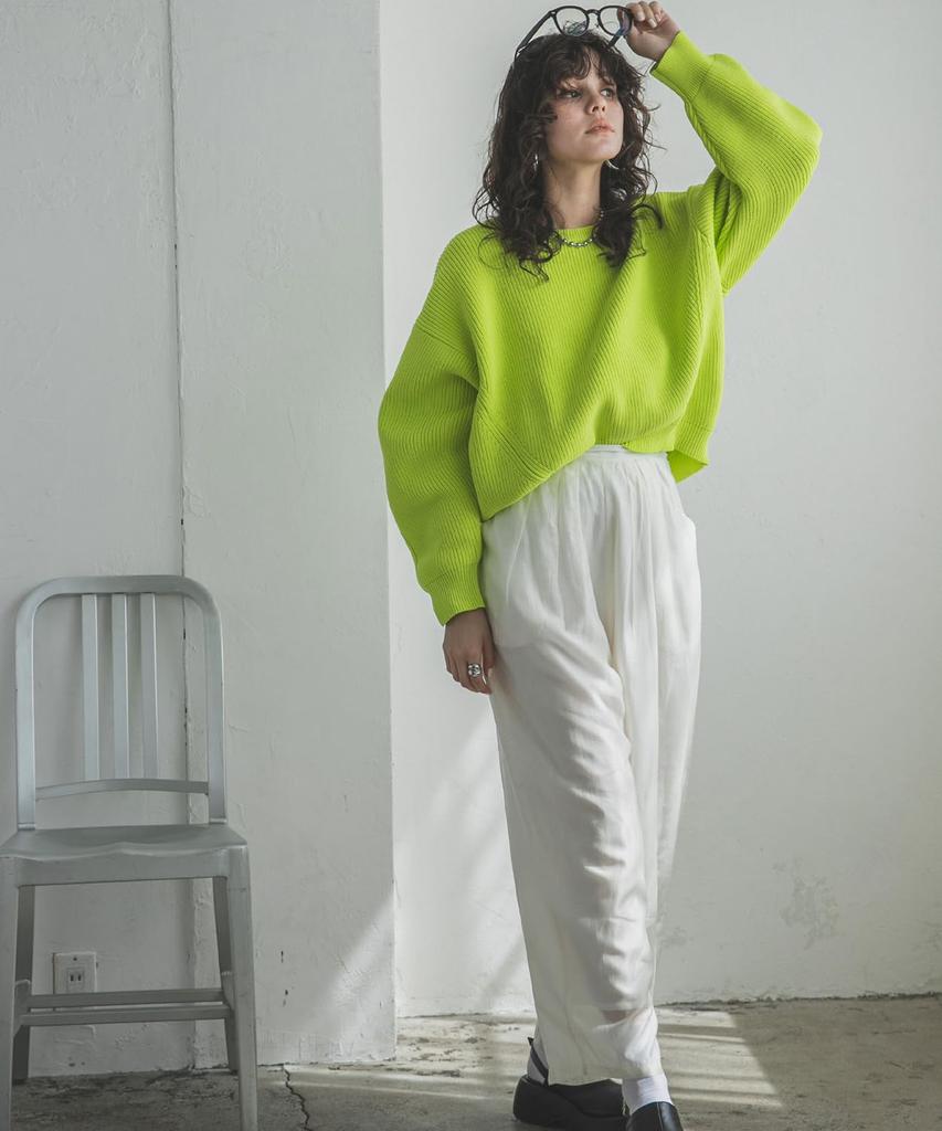 Женский картонный трикотажный свитер Yumetembo с трансформированными рукавами, 532703, синий