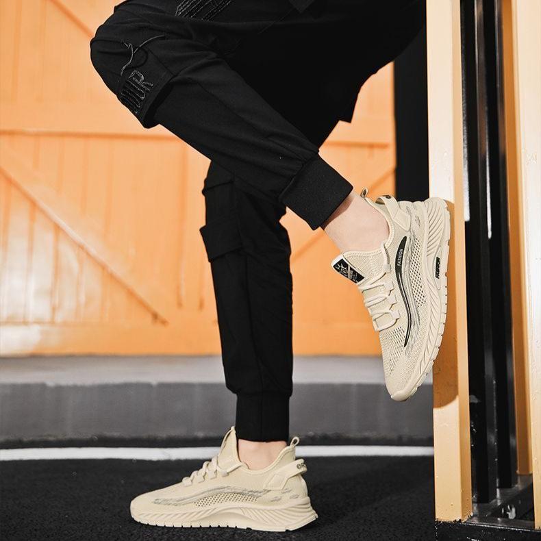 2025 Summer Men's Shoes New Flying Fabric Breathable Anti-odor Mesh Surface Non-slip Men's Soft Sole Lightweight Sports Casual Fashion Shoes