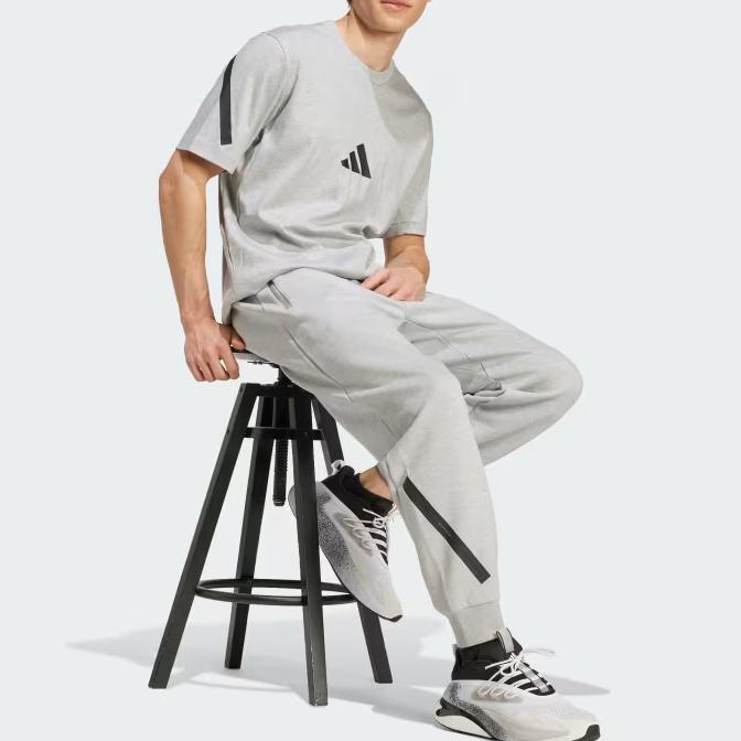 adidas Бесплатная доставка с AdiClub Adidas Z.N.E. Футболка JF2457