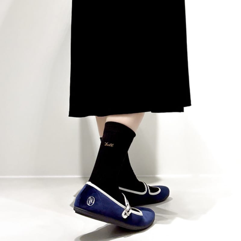 ЖЕЛТЫЕ НОСКИ КРИЧАТ ГОЛЬДЖИ ЧЕРНЫЙ