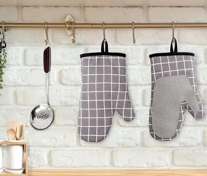 Baking Microwave Oven Heat-resistant Gloves, Hot Selling Oven Gloves, Heat-resistant and Heat-insulating Gloves
