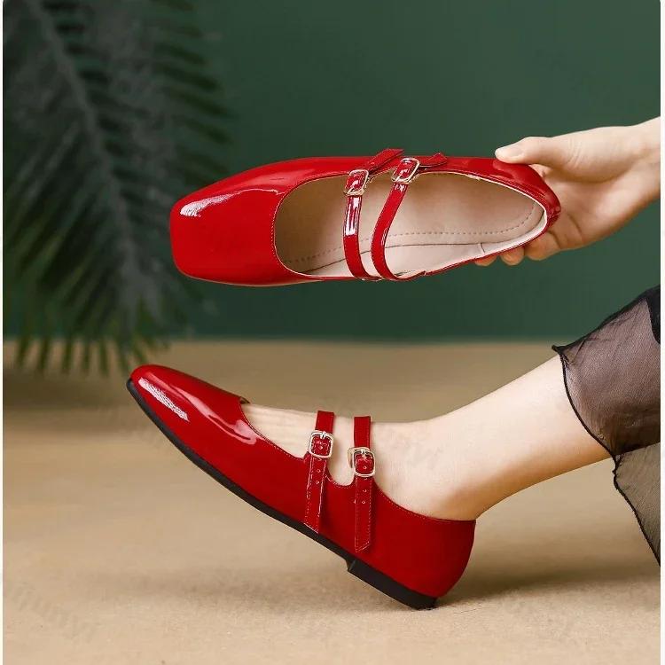 Мода 2025 Осень Женские Балетки Модные Туфли Мэри Джейн с Квадратным Носком и Мелким Вырезом Мягкие Повседневные Балетки для Женщин Разноцветные Туфли Размер 44