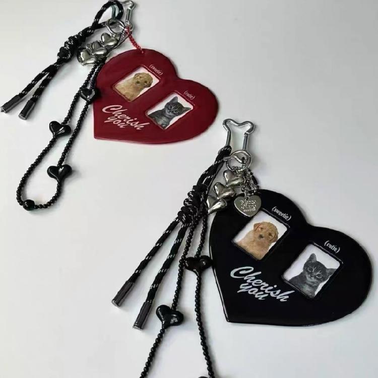 Модный Брелок-Подвеска Фоторамка для Воспоминаний Прочные Пластиковые и Сплавные Материалы Длительное Использование и Защита от Ржавчины