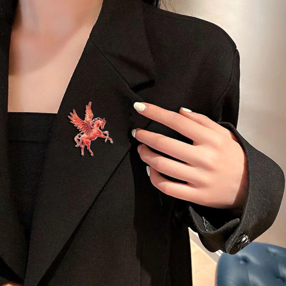 Chinese Style Zodiac Horse Badge Pin Zinc Zinc Alloy Vintage Horse Brooch Year of The Horse