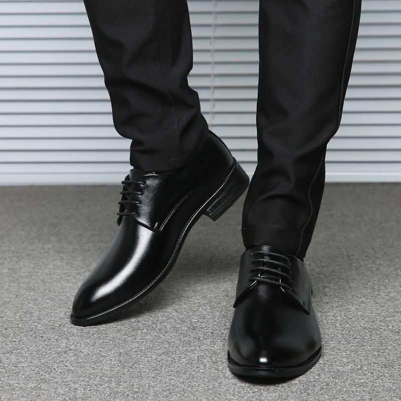 Leather Shoes for Men Classic Business Formal Shoes Fashion Pointed Casual Shoes for Men Soft Soled Driving Shoe Lace Up Oxfords