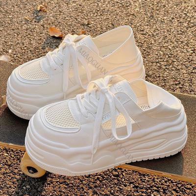 Модные Легкие Сетчатые Дышащие Кроссовки на Платформе Белые Женские Весенне-Летняя Обувь Повседневные На Шнуровке На Плоской Подошве С Увеличением Высоты Вулканизированная Обувь