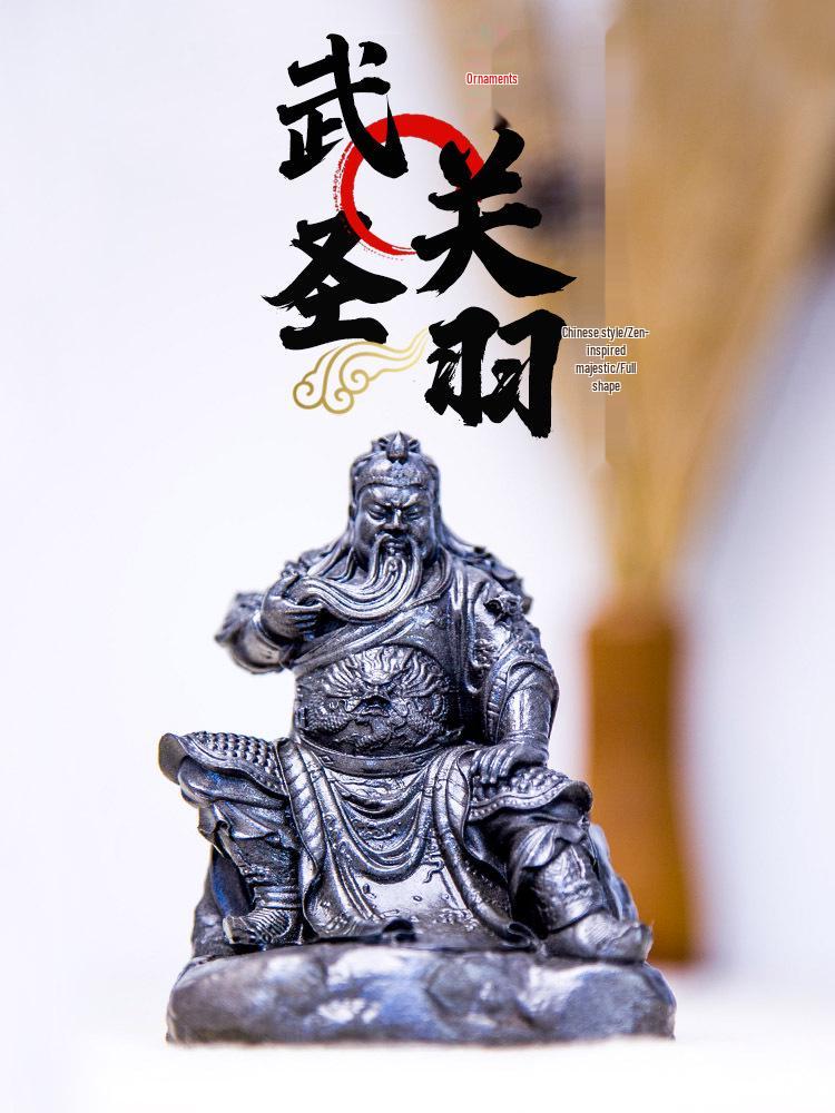Chinese-Style Martial God Guan Yu Figure: Handmade Natural Rust Desktop Ornament for Living Room or Study