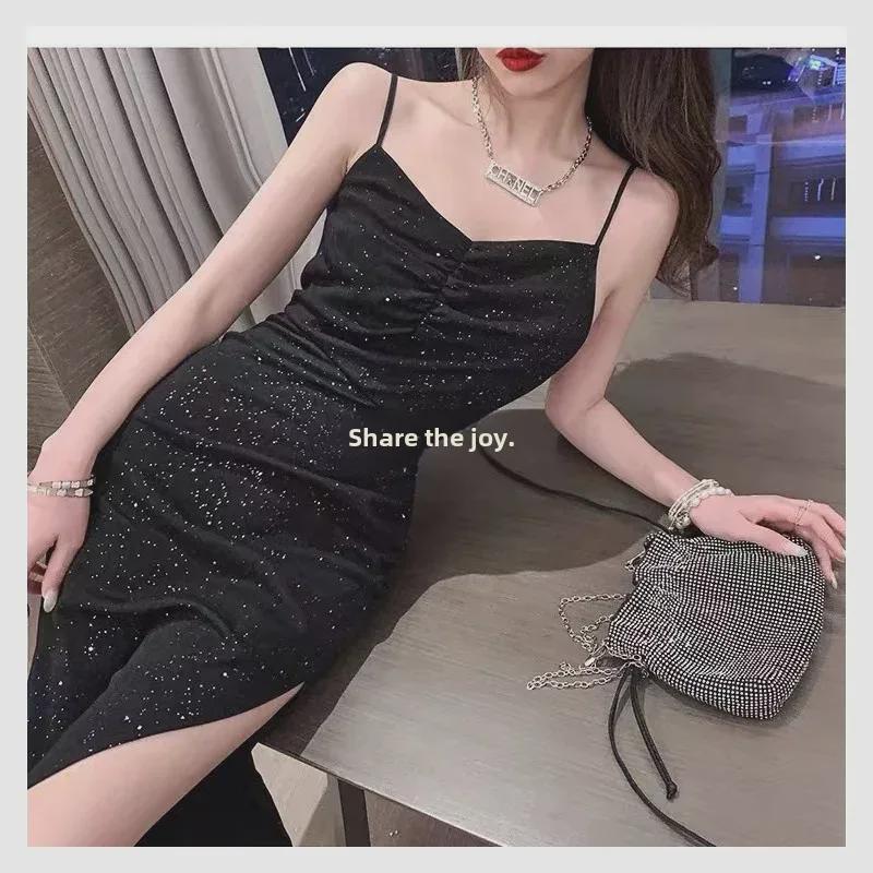 Шикарное платье с пайетками на подтяжках в стиле французской Хепберн - элегантное летнее маленькое черное платье с разрезом