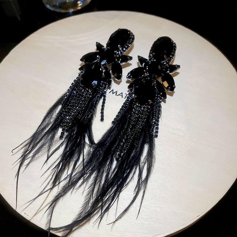 Геометрические серьги-пусеты из серебряной иглы и черного кристалла, нишевые универсальные серьги, темпераментные, легкая роскошь, премиальные серьги