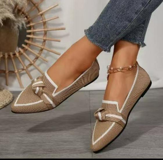 «Весна 2024, модные женские туфли большого размера без застежек с острым носком»