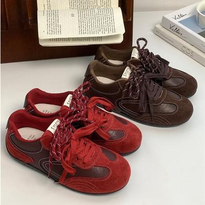 2025 осень новые красные немецкие тренировочные туфли американские ретро туфли коричневые женские туфли на плоской подошве в стиле Майяр повседневная обувь