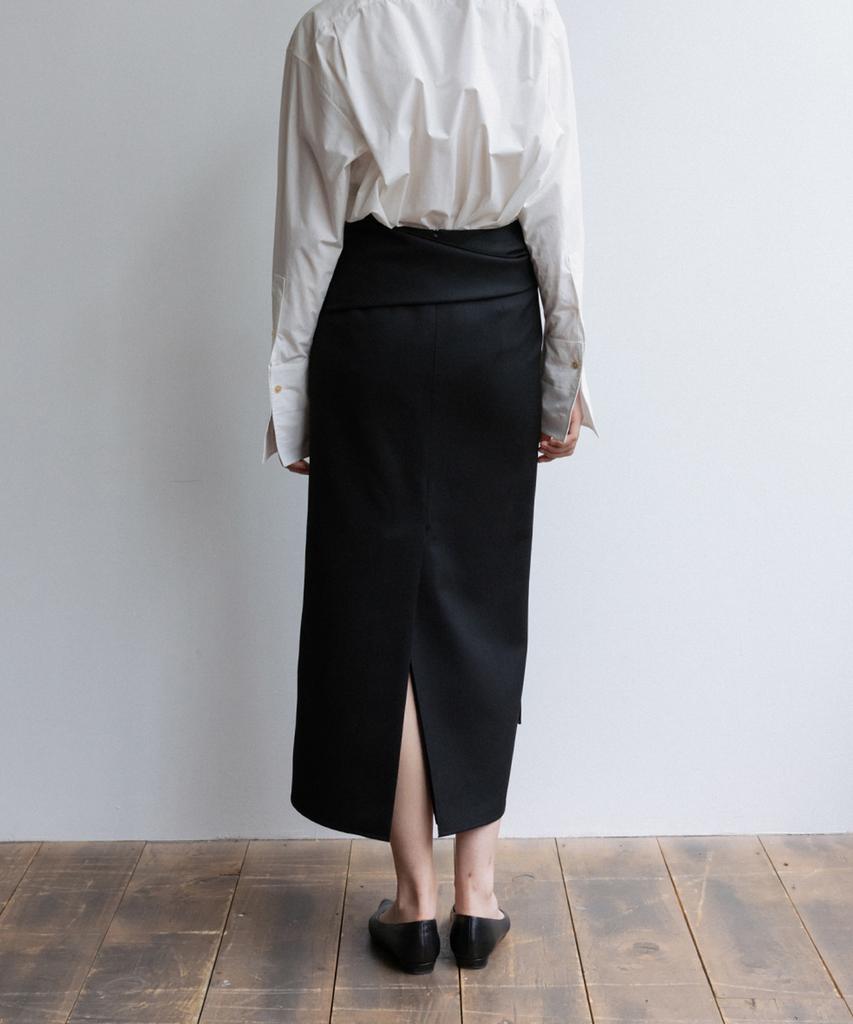 Bopeu Kiaro Wrap Note Skirt (Black)