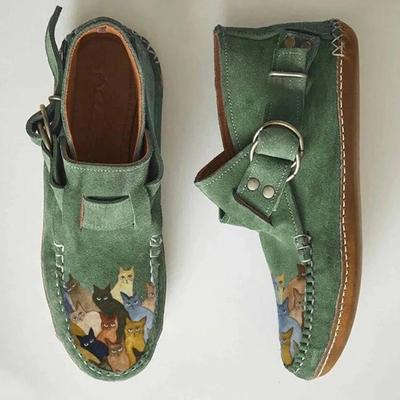 Весенние туфли больших размеров с однотонным принтом на плоской подошве