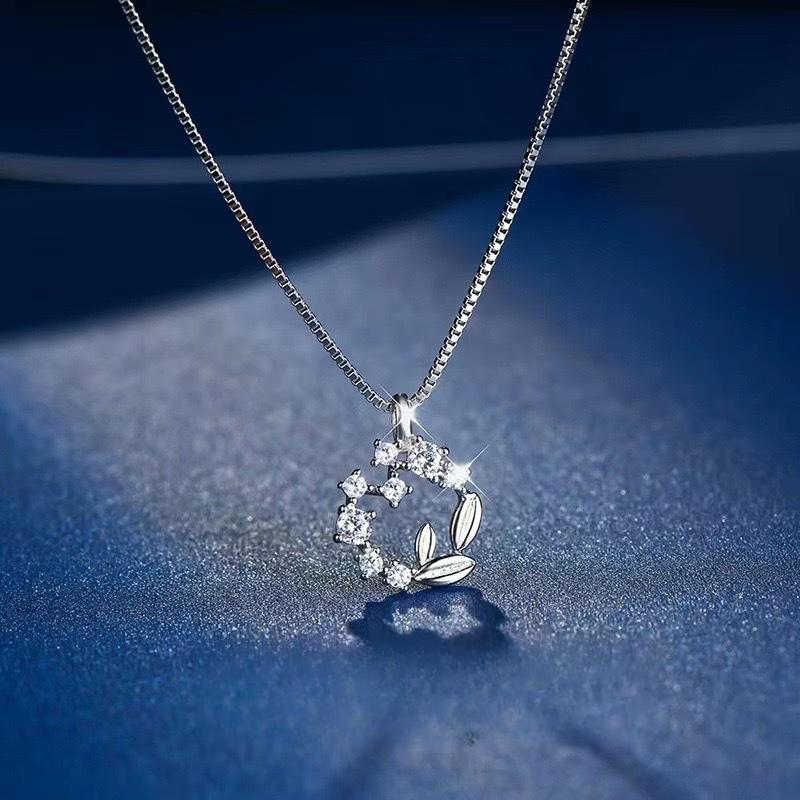 Счастливый венок ожерелье женское нишевое легкая роскошь высококачественный подвеска минималистичный пасторальный ins стиль ювелирные изделия