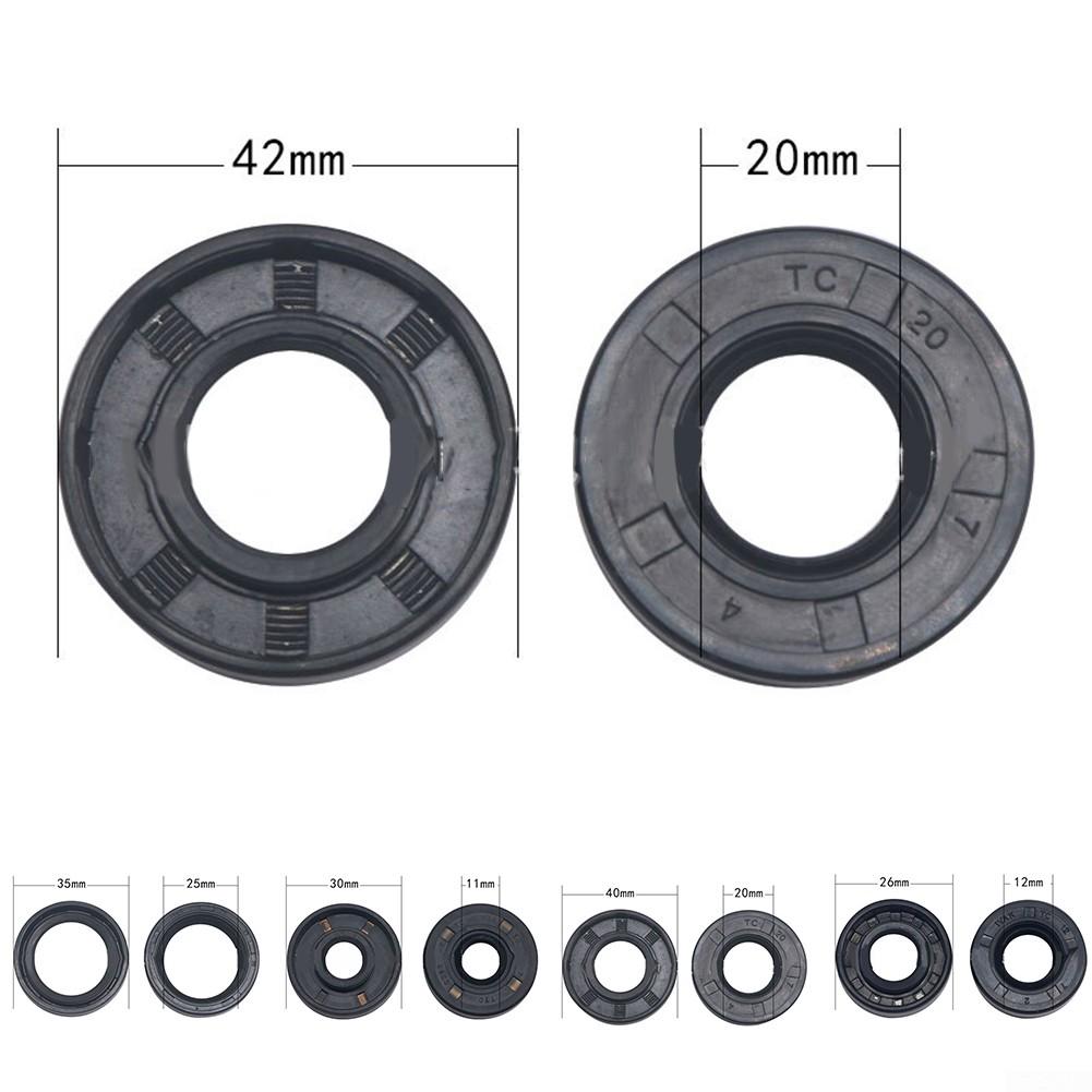 Прочный и практичный материал НБР двигателя черного сальника