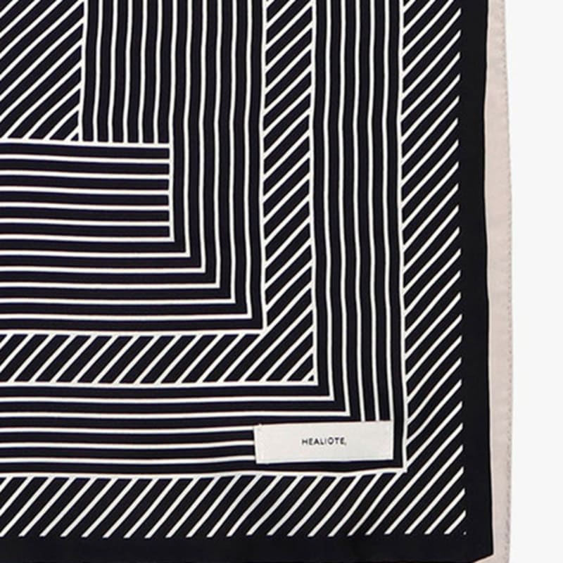 Healiote GEOMETRIC SCARF_BLACK