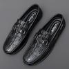 Мужские туфли из натуральной кожи с узором под крокодила, мужские туфли без застежек, весенние деловые повседневные мужские мокасины, дышащие мужские туфли для вождения