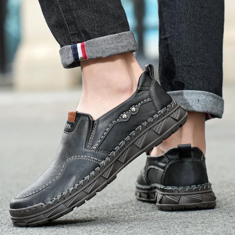 Мужские мокасины slip on модные легкие кожаные повседневные туфли 2024 новые весенние мужские кроссовки для прогулок на открытом воздухе мужские мягкие мокасины мужская обувь