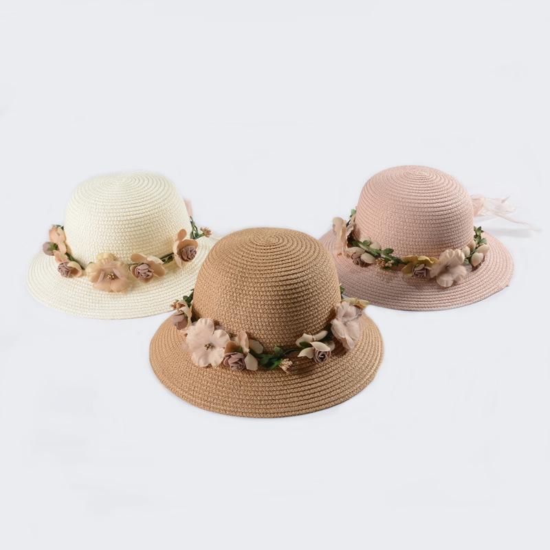 Straw Sun Hat with Decorative Faux Roses, Breathable UV Protection Wide Brim, Comfortable Portable Flat Top Cap