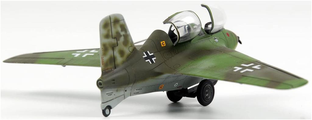 Wolfpack Design Luftwaffe Rocket Fighter Komet 2 набор пластиковая модель самолета WOLWP17209 1/72 Me163B/S