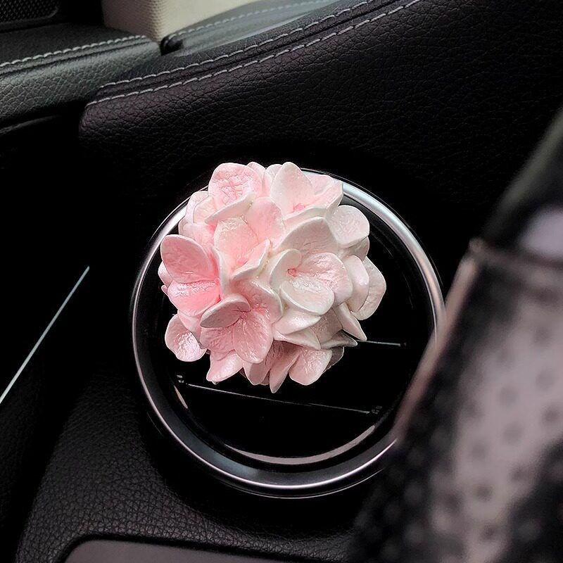 Niche Tulip Car Fragrance Diffuser Stone, Elegant Floral Car Air Vent Decoration Pendant, Butterfly Light Fragrance