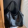 Autumn Popular Large-capacity Bag Women's 2025 New Shoulder Bag Simple High-value Retro Commuter Tote Bag