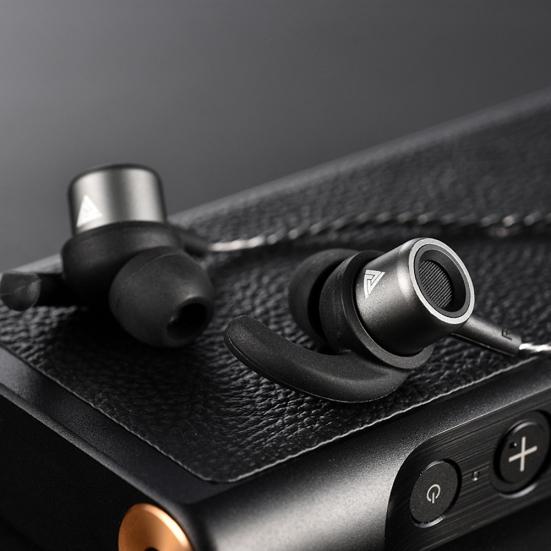 TALOS Модные металлические проводные наушники с тяжелыми басами Спортивная гарнитура-вкладыш для мобильного телефона