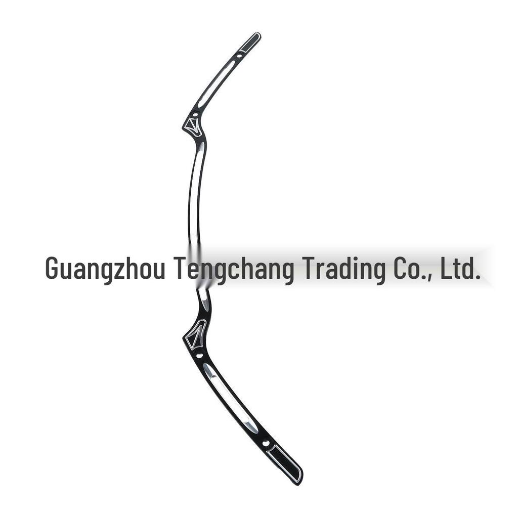 CNC Windshield Trim for FLTRFLHTXS FLTRUSE 15-17