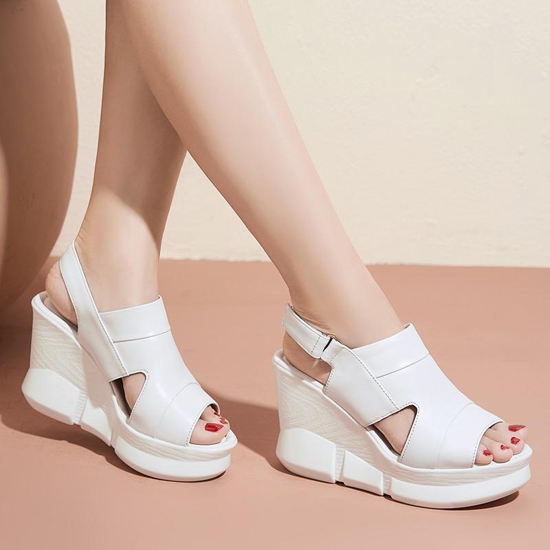 Женские босоножки на толстой танкетке, летние туфли на высоком каблуке с заостренным носком, женские босоножки из мягкой кожи, увеличивающие рост, на платформе, роскошные босоножки