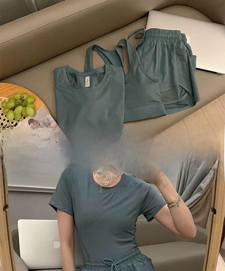 Женский летний комплект из трех предметов для йоги: Эластичная, быстросохнущая, дышащая и легкая спортивная одежда для фитнеса, бега и йоги.