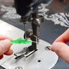 Мини-вдеватель нити для швейной машины с крючком Инструмент для вдевания иглы Быстрый автоматический сменщик нити для пожилых людей Аксессуары для рукоделия