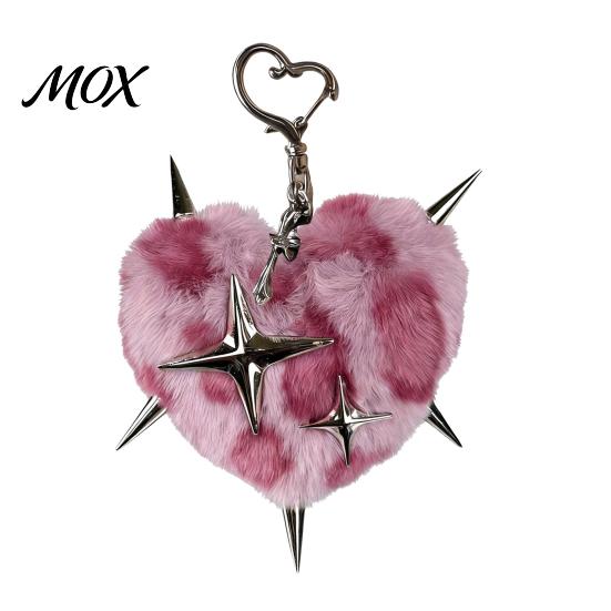 Plush Heart Keychain Leopard Love Keychain, Stuffed Keyring Pendant Punk Backpacks Accessory with Metal Star, Bag Decorative Handbag Decoration