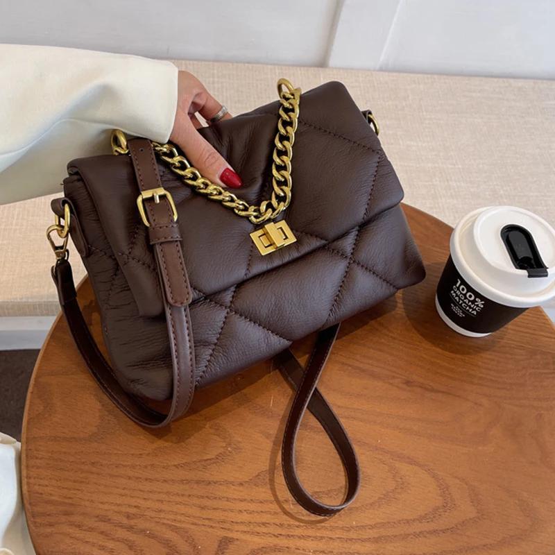 Сумка на плечо с ромбовидным крестом и мягкой кожаной цепочкой, большая вместительная сумка в уличном стиле с текстурой, элегантная и простая