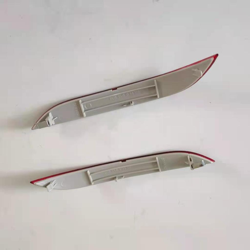 Светоотражающая предупреждающая полоса BMW E60 (Номер детали #63146915039/63146915040)