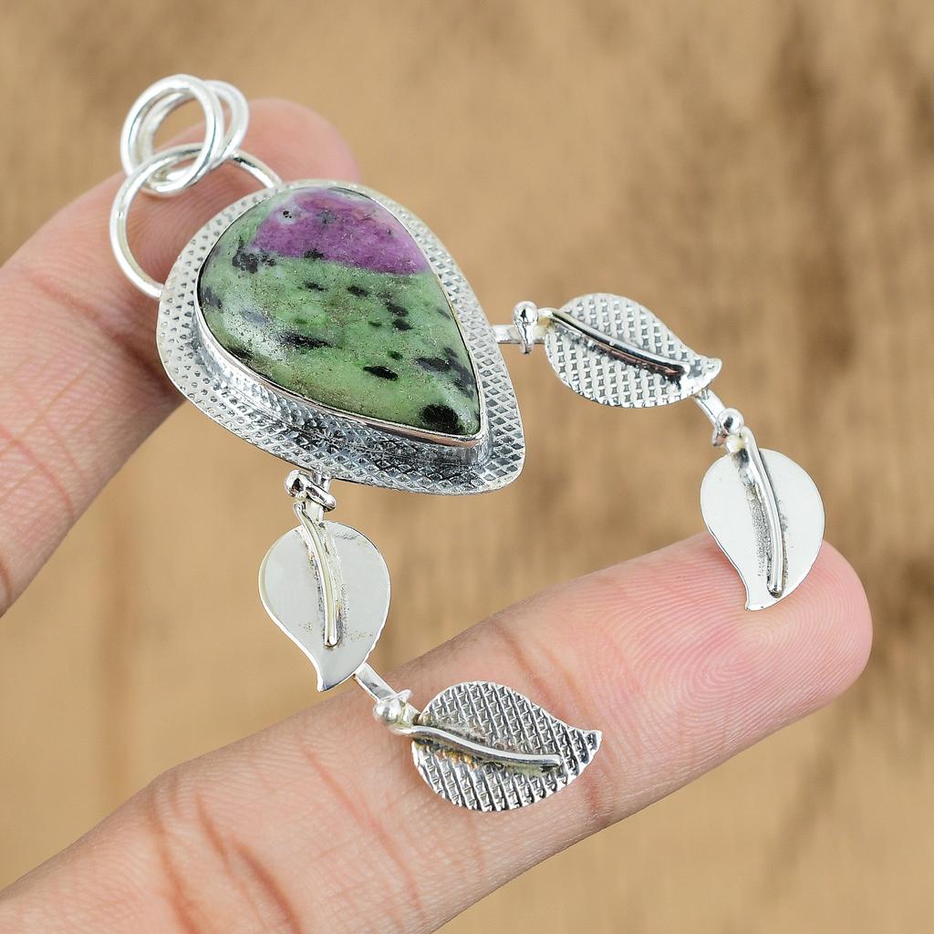 Natural Ruby Zoisite Gemstone Jewelry 925 Sterling Silver Pendant For Girls